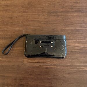 Kate Spade black patent leather wristlet